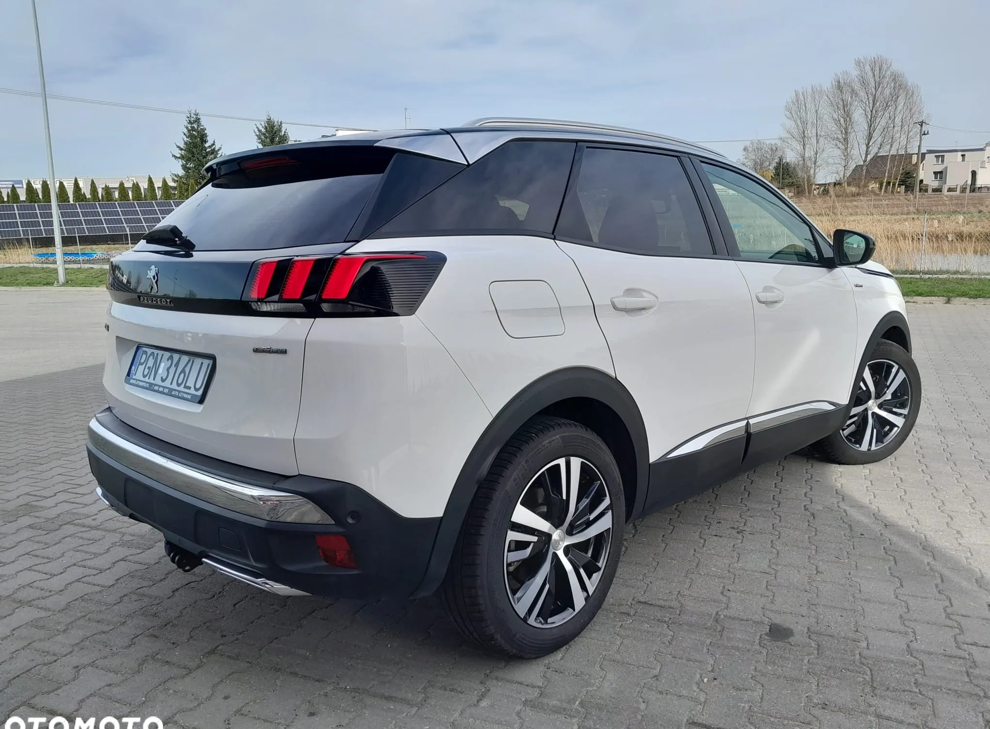 Peugeot 3008 cena 76800 przebieg: 46944, rok produkcji 2018 z Ustrzyki Dolne małe 191